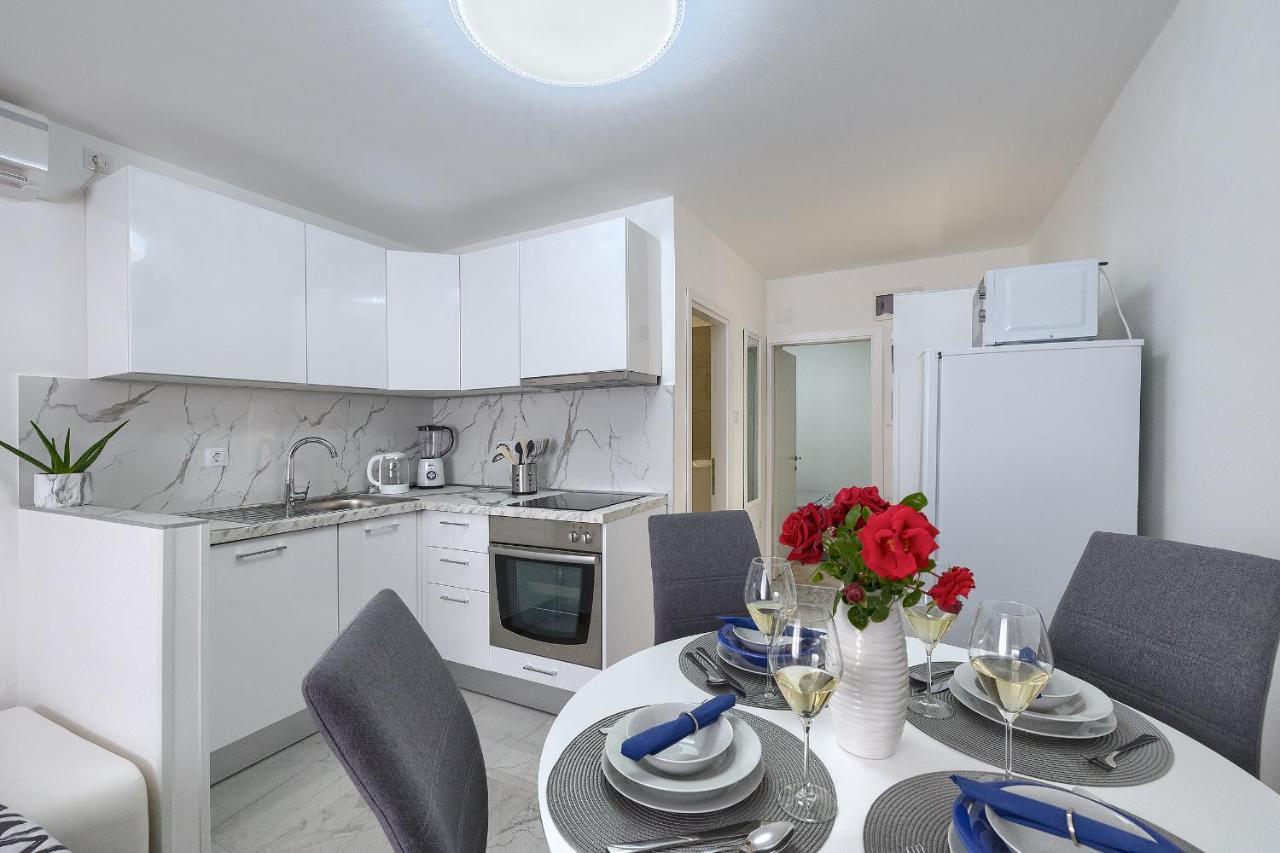 Studio Apartman Luka Помер Экстерьер фото